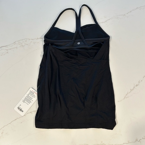 NWT Lululemon CYB Black Stripe Tank Top Sz 6 - Picture 2 of 5